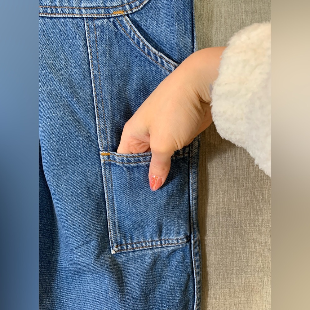 Vintage Levi’s Black Tab High Waisted Mom Jeans - Picture 5 of 9